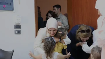Aile ve Sosyal Hizmetler Bakanı Göktaş Şamda 7 Çocuğu Teslim Etti