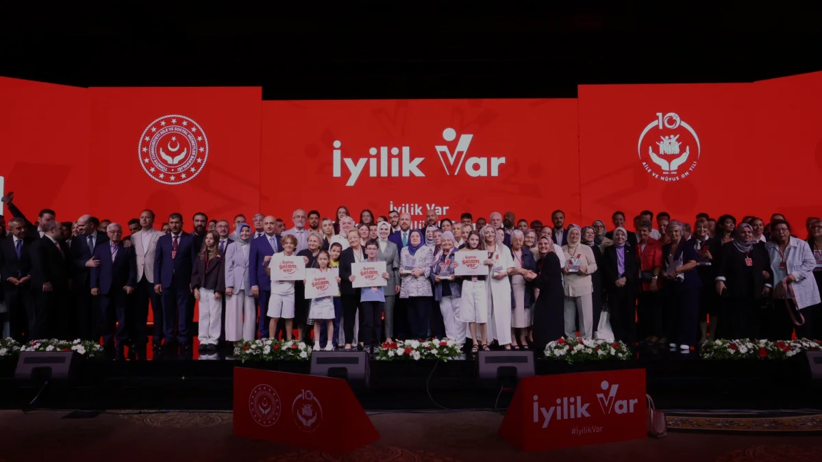 Bakan Göktaş İyilik Var Türkiye Gönüllülük Programını Başlattı